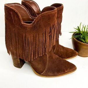 VINTAGE Brown Suede Fringe Ankle Boots | Size 7.5